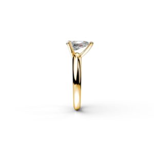 Prsteň s jedným diamantom - pohľad zboku